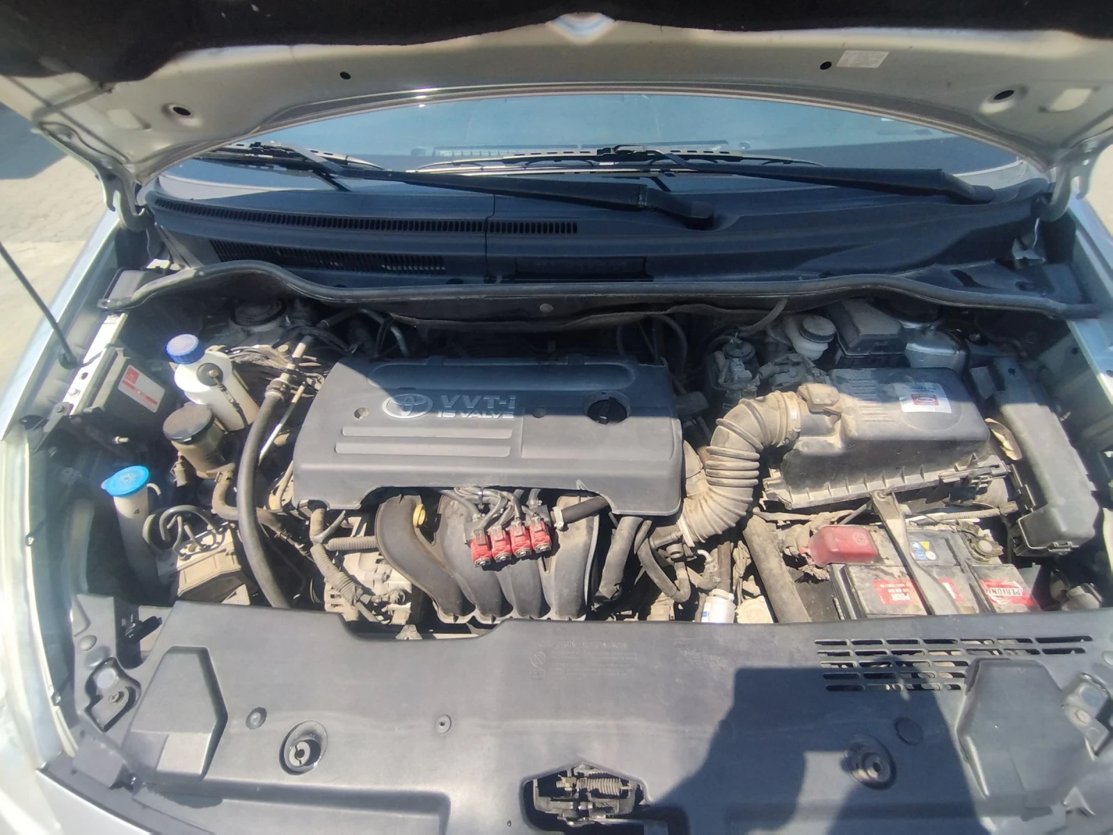 Toyota Corolla verso 1.6 газ - изображение 6