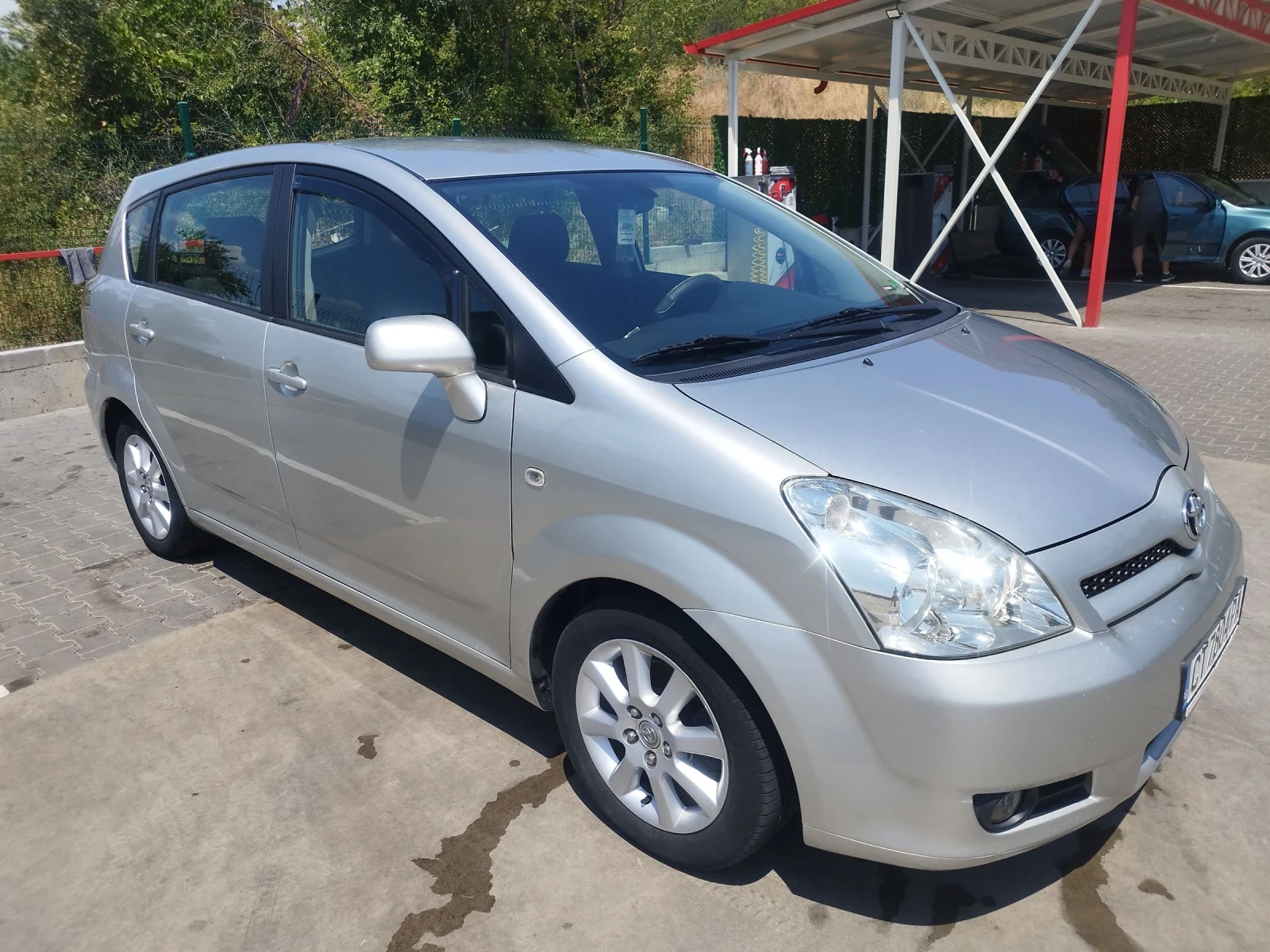 Toyota Corolla verso 1.6 газ - изображение 3
