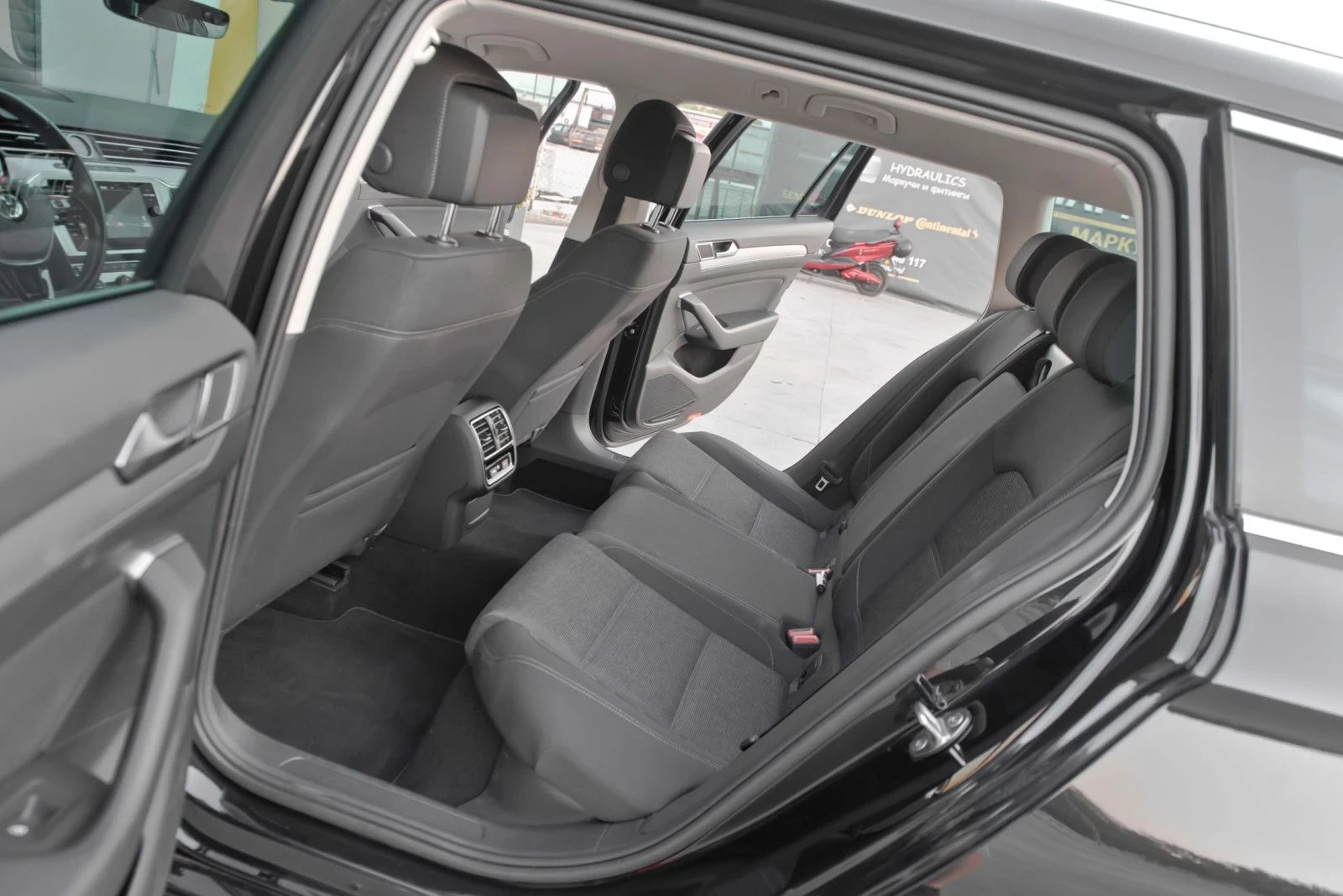 VW Passat 2.0 TDI FULL LED - изображение 6