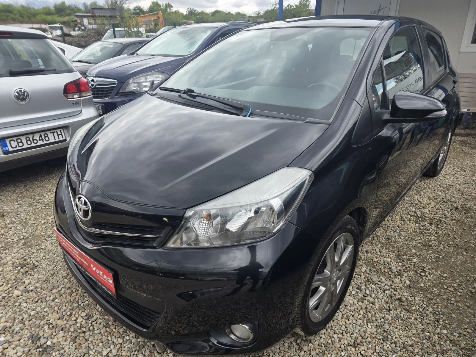 Toyota Yaris 1.3VVT I  SOL , с камера, снимка 2 - Автомобили и джипове - 52468169