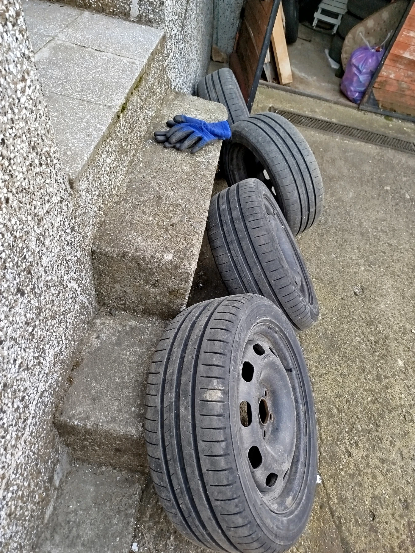 Skoda Fabia, снимка 17 - Автомобили и джипове - 54184266