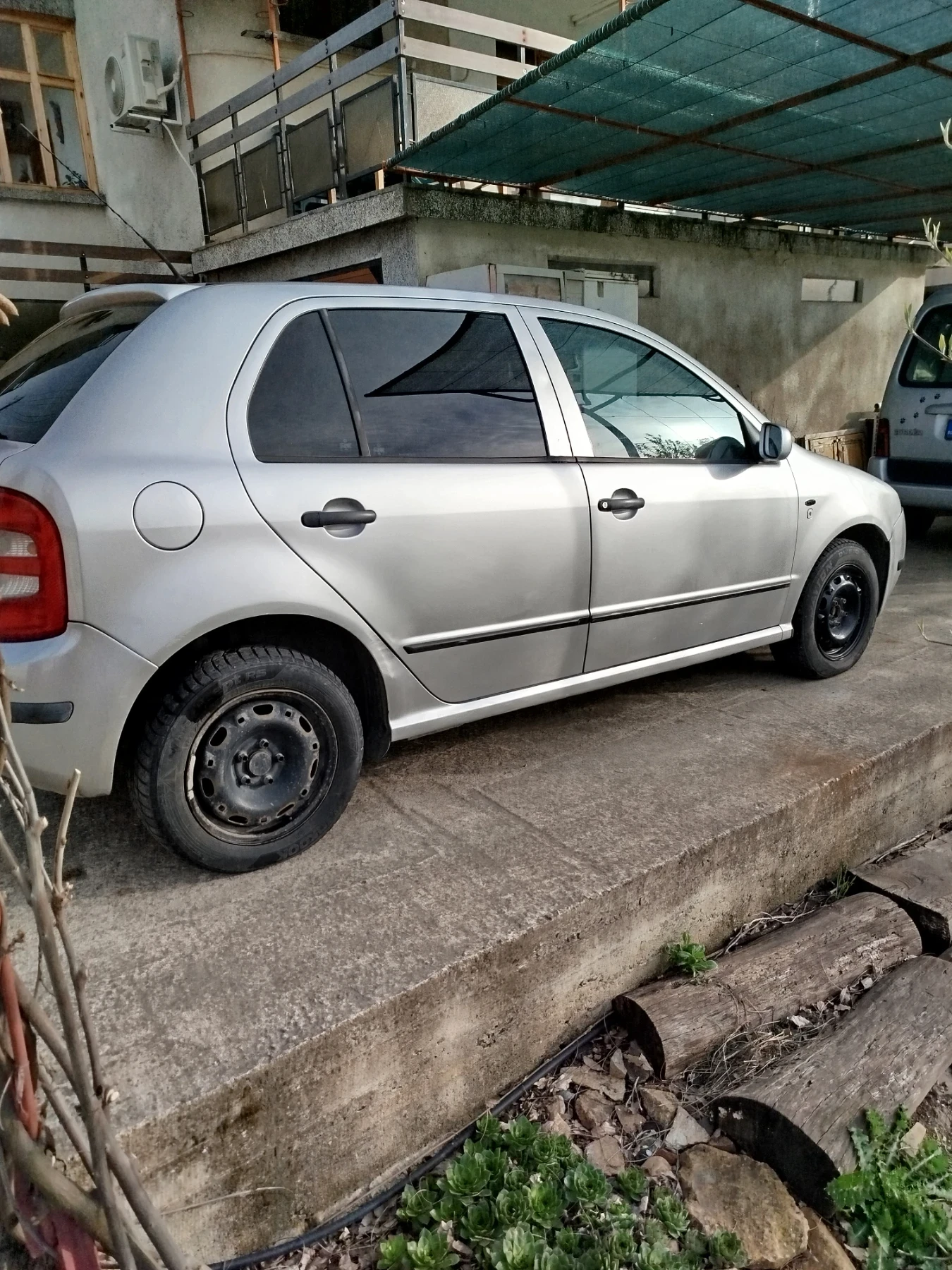 Skoda Fabia, снимка 5 - Автомобили и джипове - 54184266