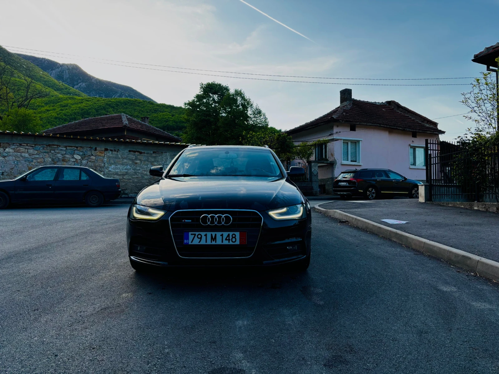 Audi A4 FACELIFT, снимка 3 - Автомобили и джипове - 54355872