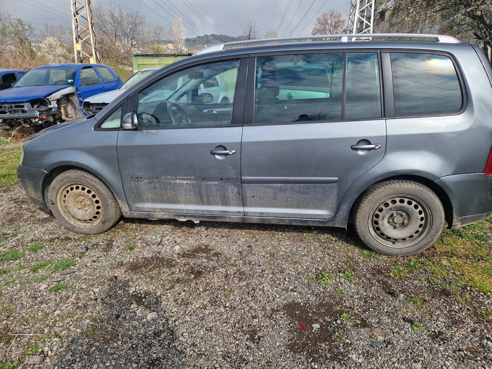 VW Touran, снимка 5 - Автомобили и джипове - 54416588