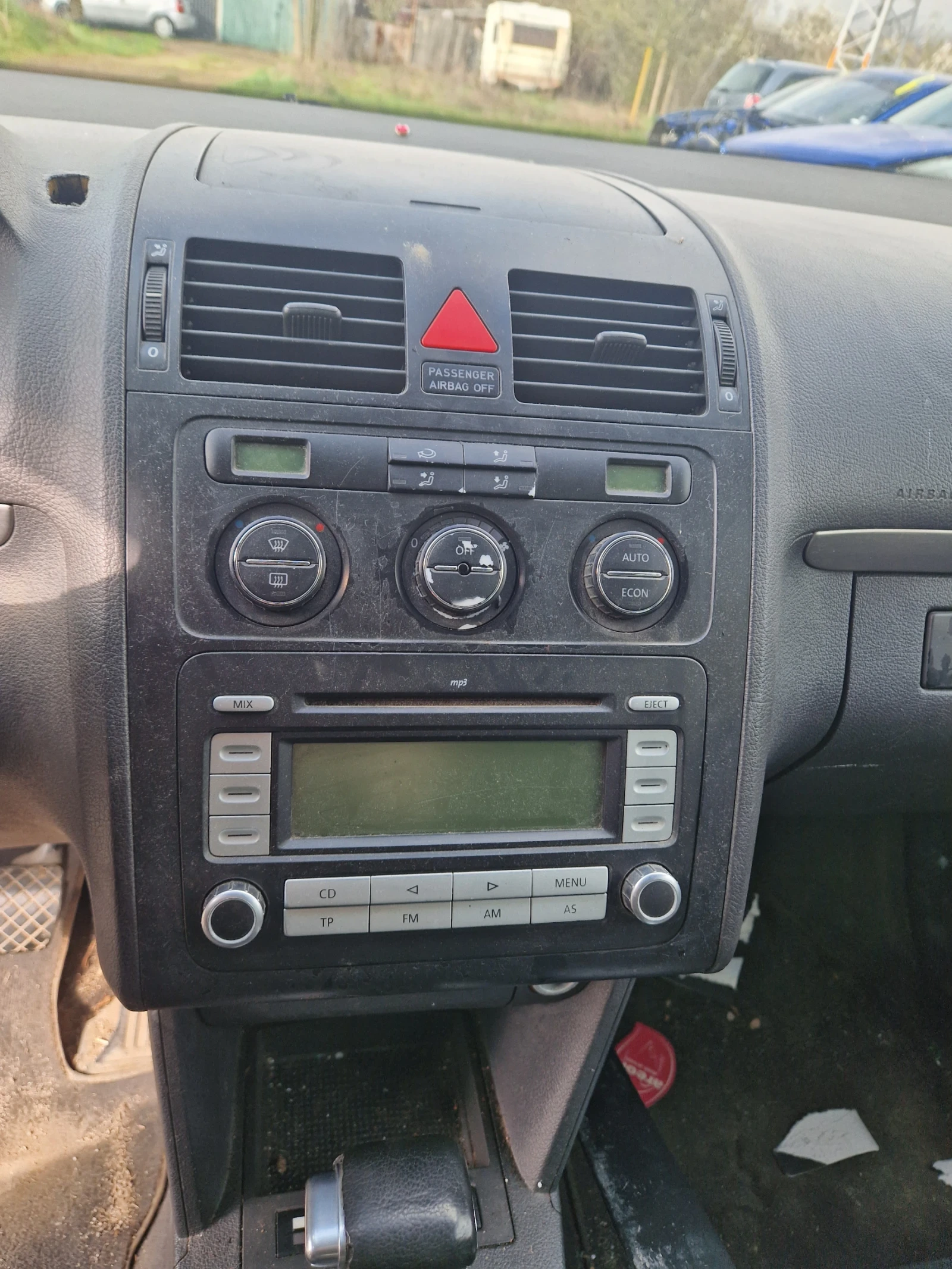 VW Touran, снимка 7 - Автомобили и джипове - 54416588