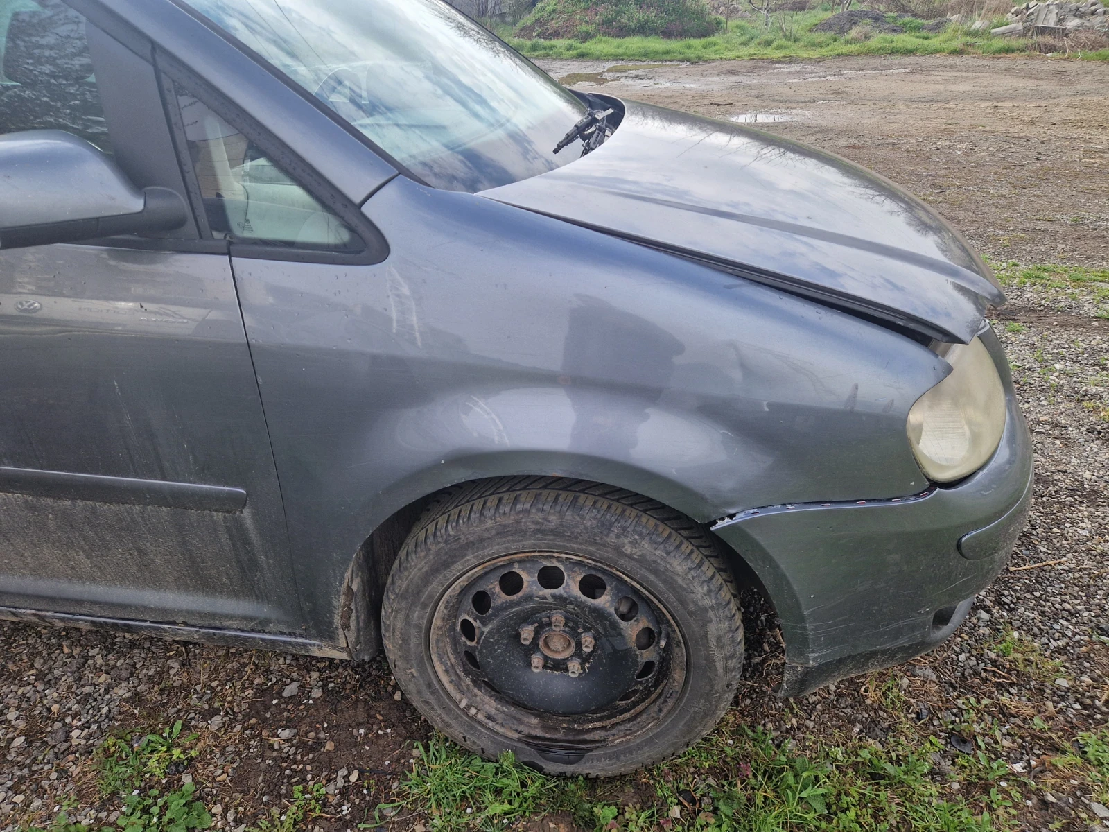 VW Touran, снимка 9 - Автомобили и джипове - 54416588