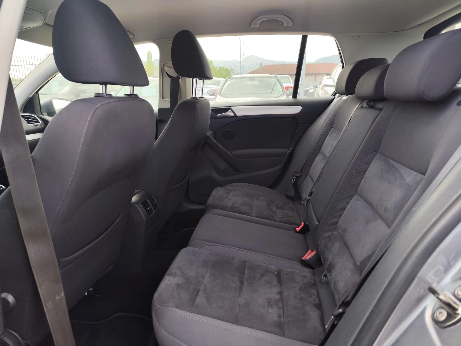 VW Golf 1.6 ����� 105 ���� ������ | Mobile.bg � ����������� 14