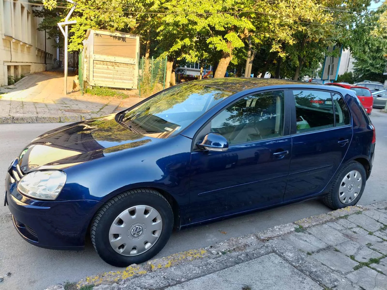 VW Golf, снимка 3 - Автомобили и джипове - 55062260