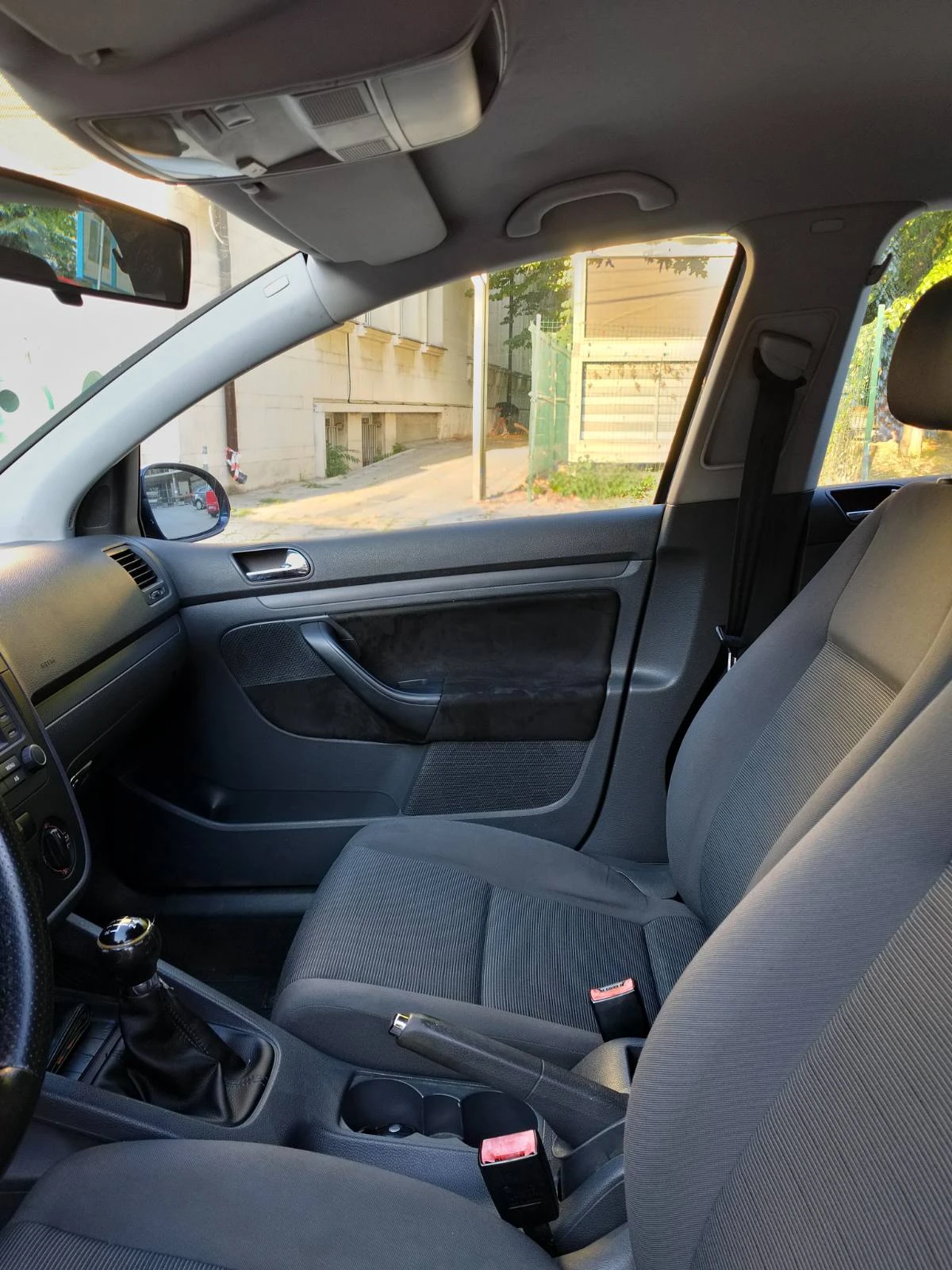 VW Golf, снимка 7 - Автомобили и джипове - 55062260