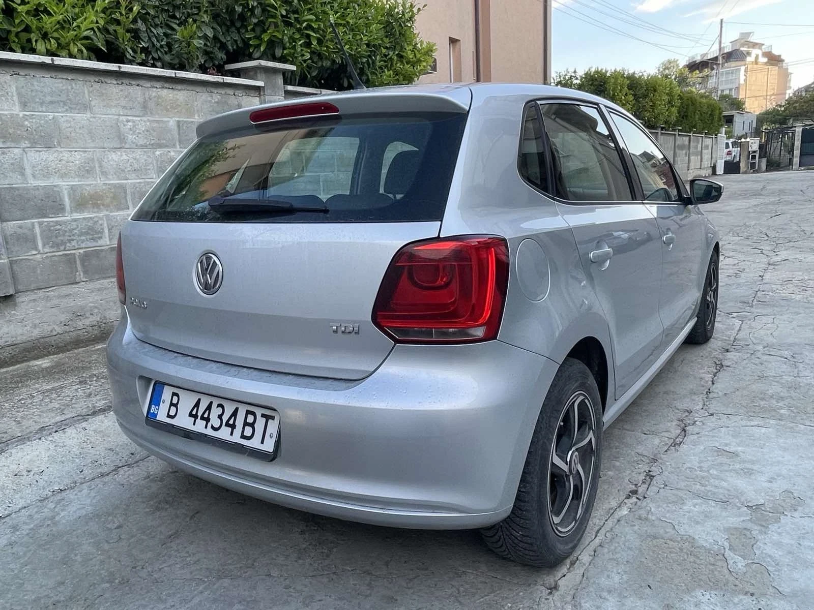 VW Polo, снимка 3 - Автомобили и джипове - 55353554