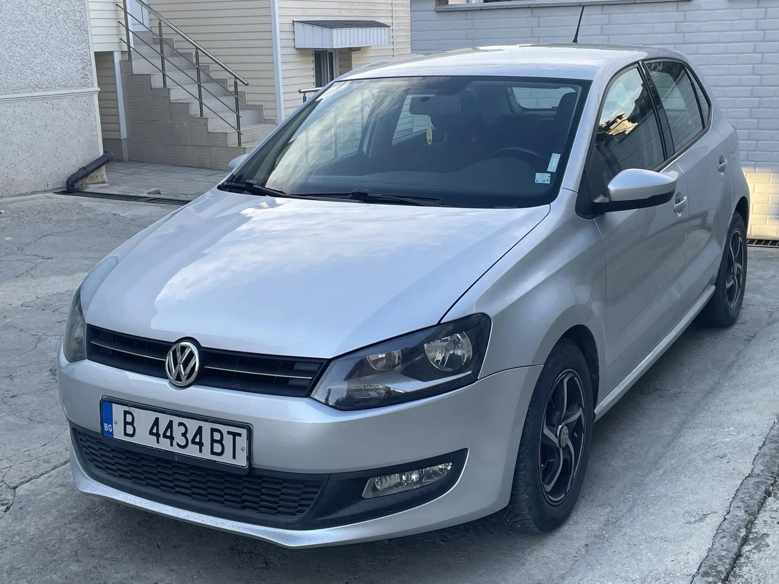 VW Polo, снимка 2 - Автомобили и джипове - 55353554
