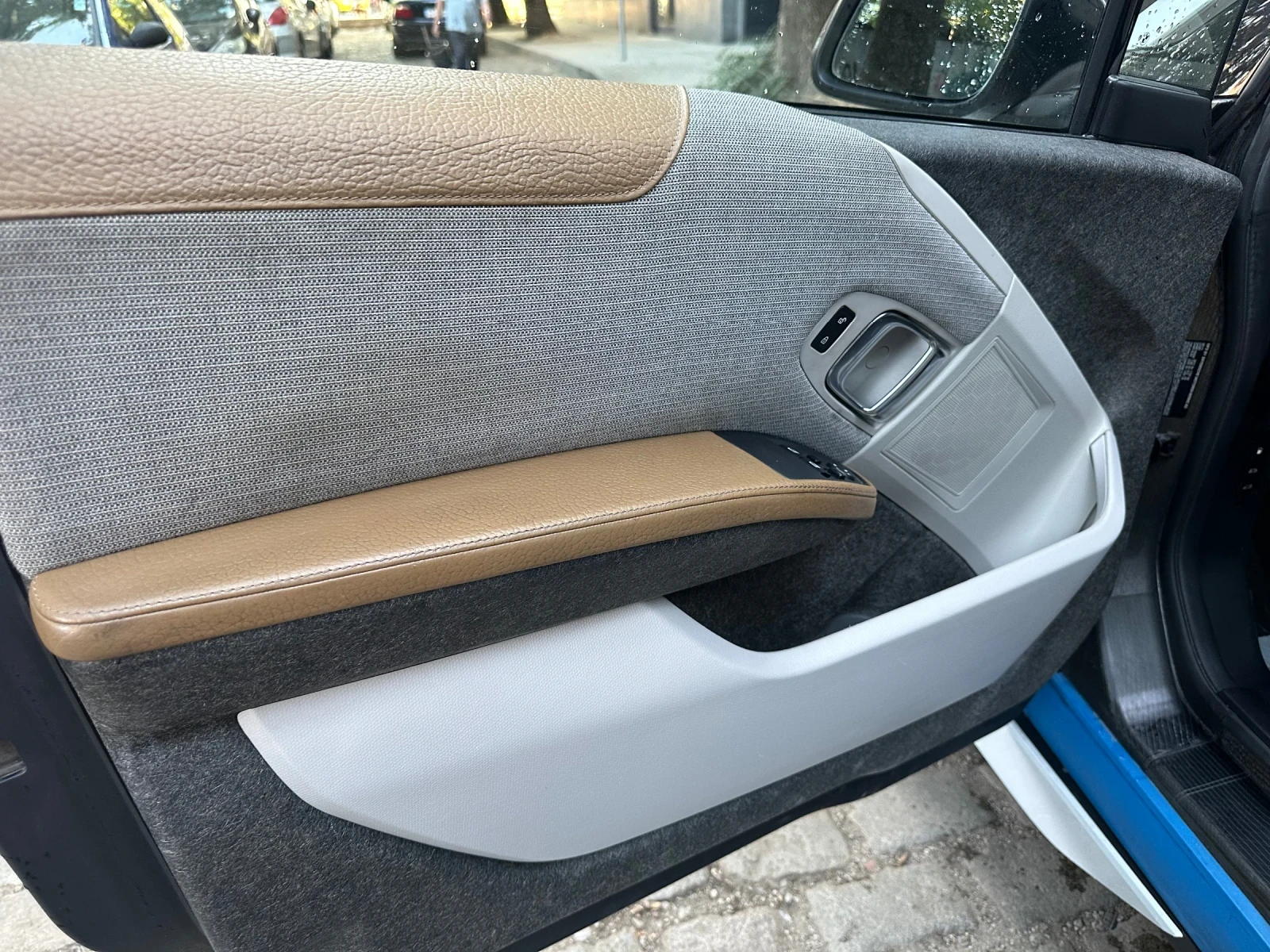 BMW i3 REX, снимка 8 - Автомобили и джипове - 55647622