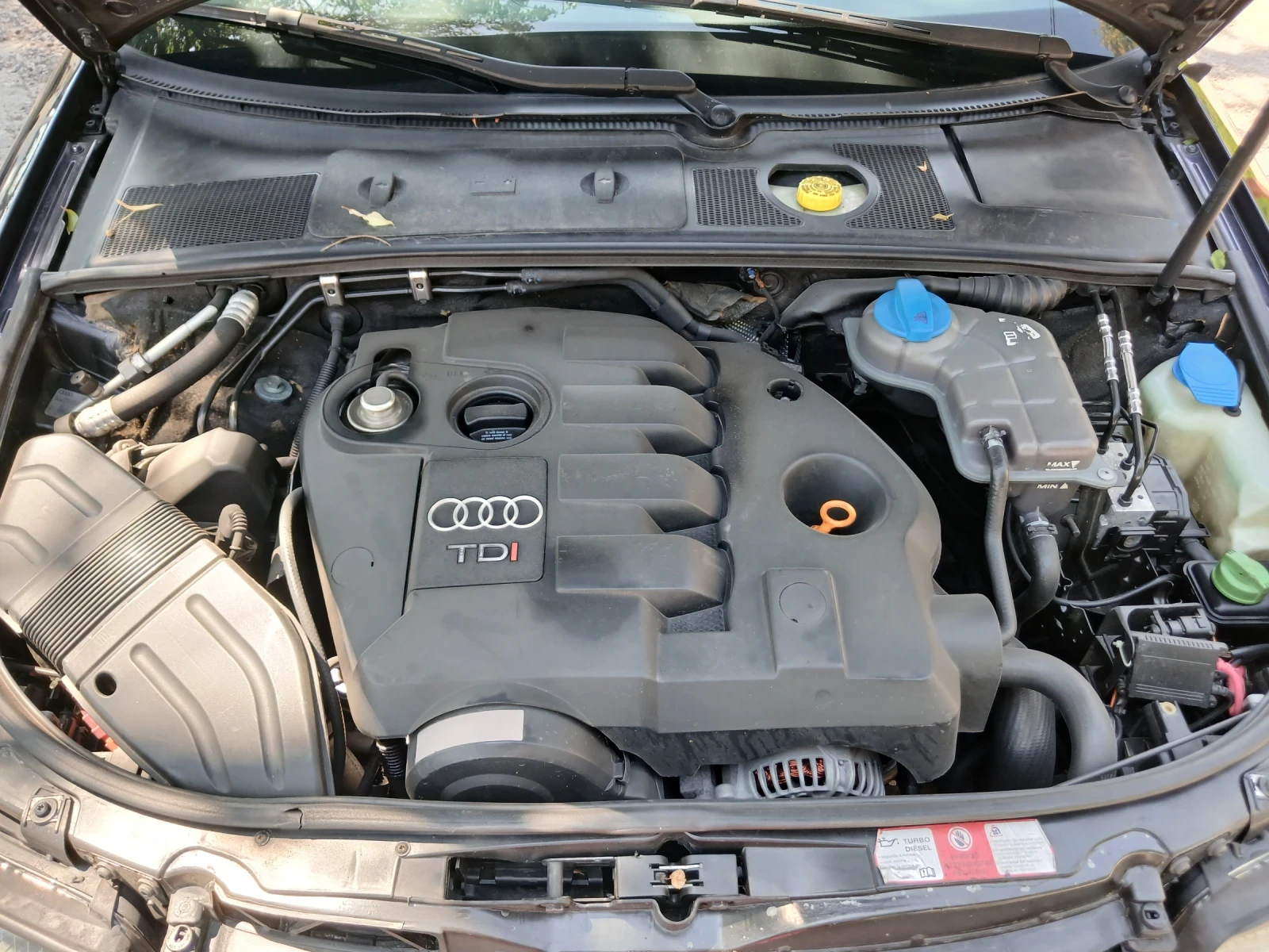 Audi A4 1.9 TDI, снимка 5 - Автомобили и джипове - 55837502