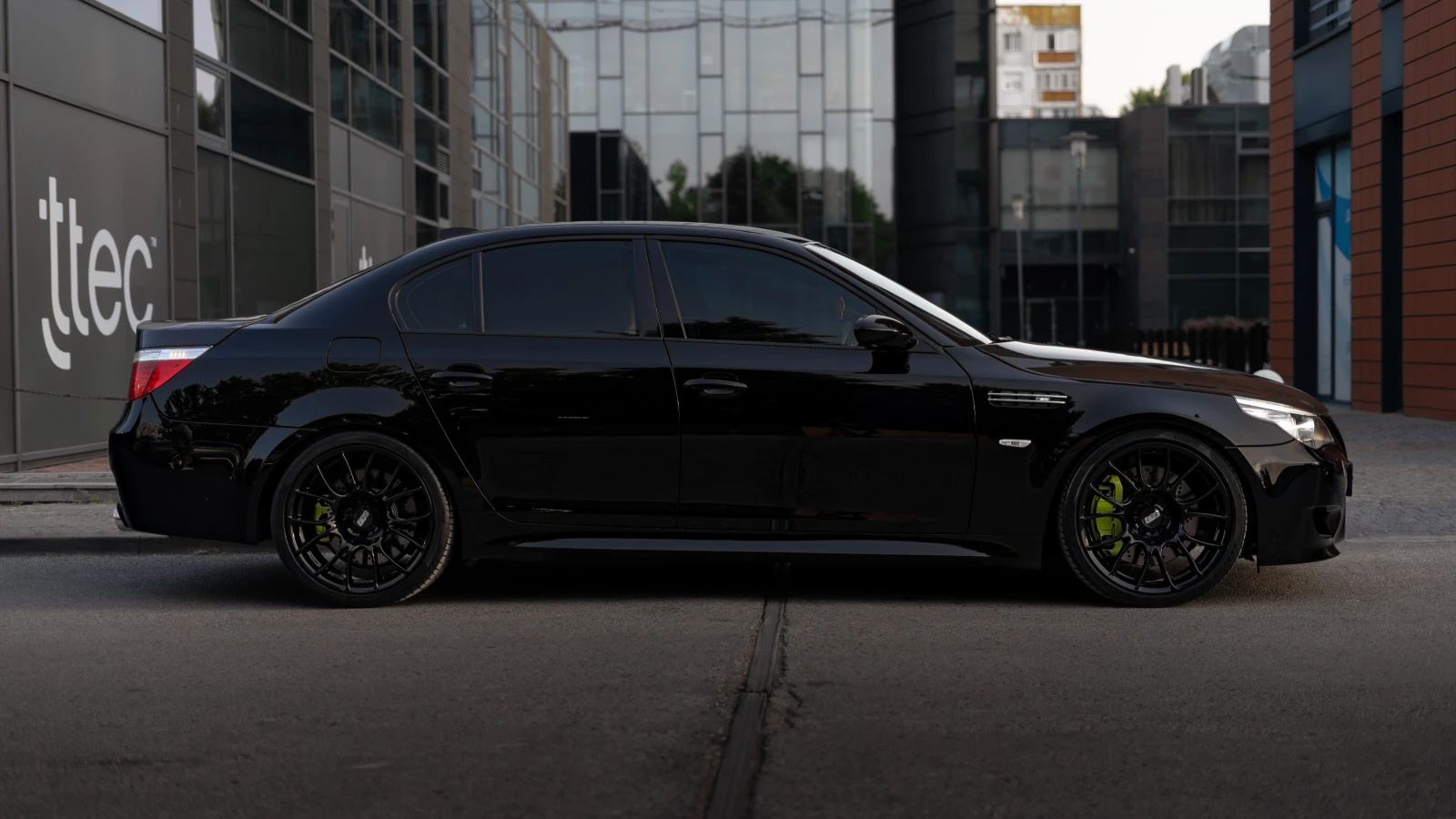 BMW M5, снимка 4 - Автомобили и джипове - 56367599