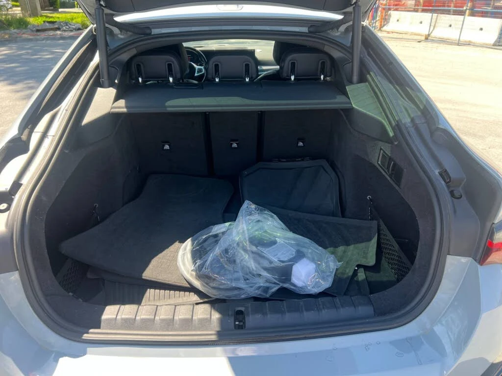BMW i4 eDrive40* GRAN COUPE* BLINDSPOT* ������� | Mobile.bg � ����������� 11