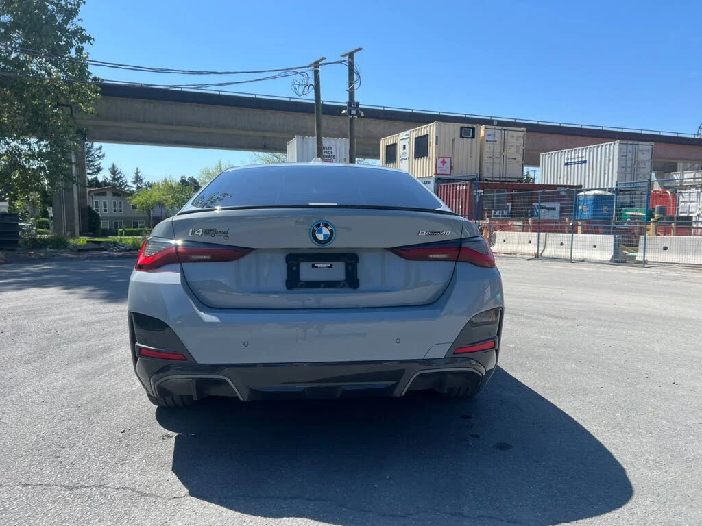 BMW i4 eDrive40* GRAN COUPE* BLINDSPOT* ������� | Mobile.bg � ����������� 5