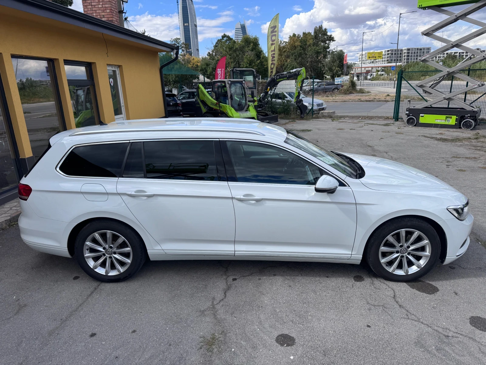 VW Passat Avant, снимка 6 - Автомобили и джипове - 56643008
