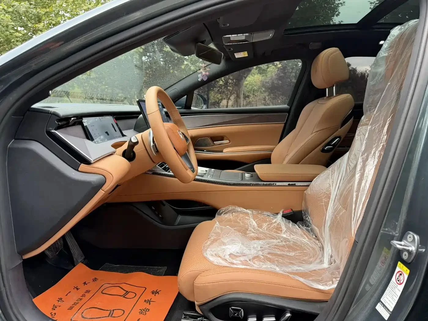 BYD HAN, снимка 12 - Автомобили и джипове - 56705995