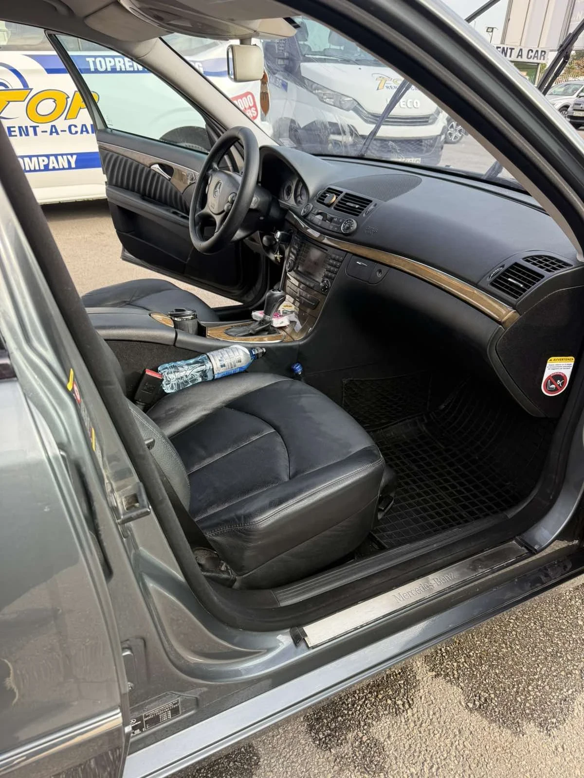 Mercedes-Benz E 280, снимка 9 - Автомобили и джипове - 56730076