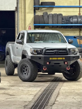 Toyota Tacoma * OFFROAD* NO RUST* CARPLAY* V6* , снимка 1
