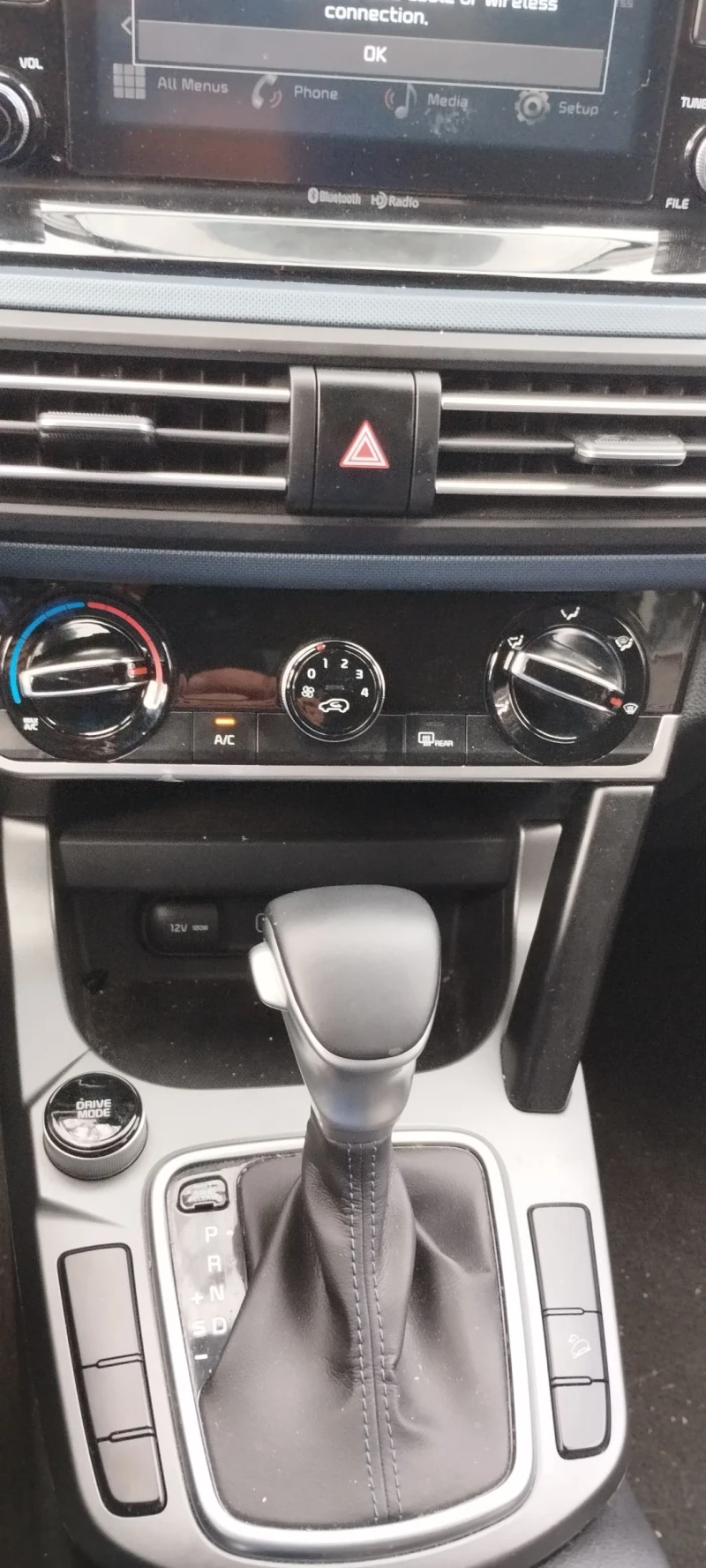 Kia Seltos SUV, снимка 11 - Автомобили и джипове - 52368695