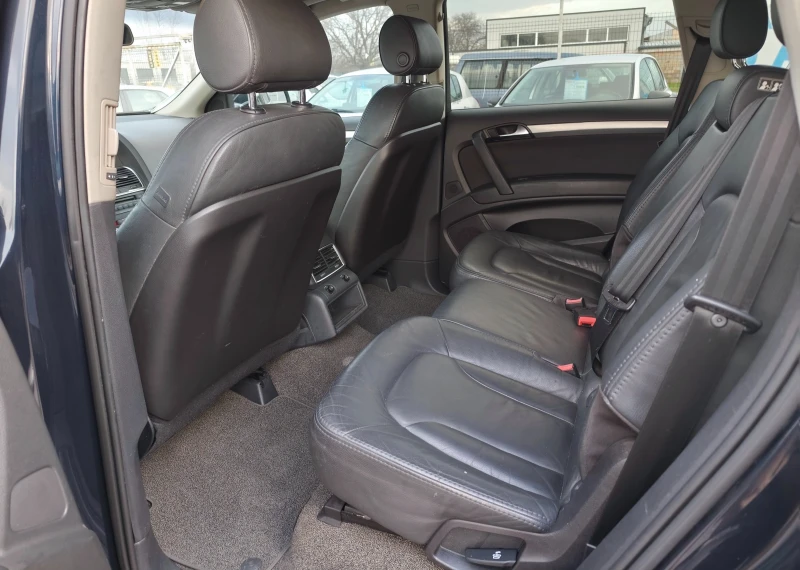 Audi Q7 3.0TDI, снимка 9 - Автомобили и джипове - 52596298