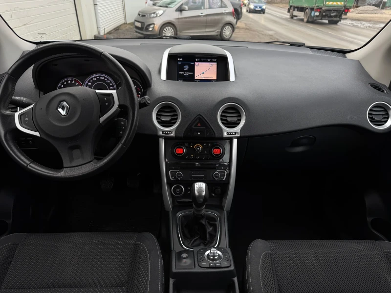 Renault Koleos 2.5 16V SWISS, снимка 10 - Автомобили и джипове - 52877966