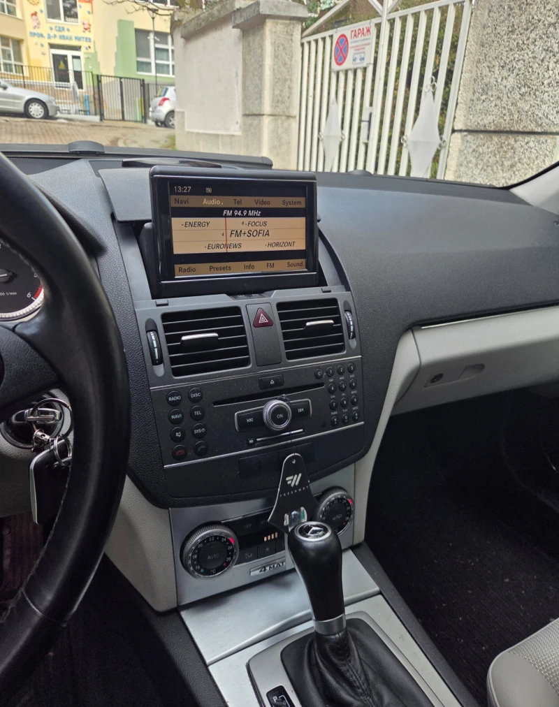 Mercedes-Benz 250 4 matic, снимка 7 - Автомобили и джипове - 53105405