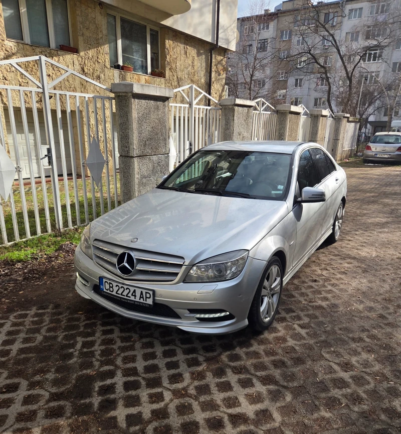 Mercedes-Benz 250 4 matic, снимка 13 - Автомобили и джипове - 53105405