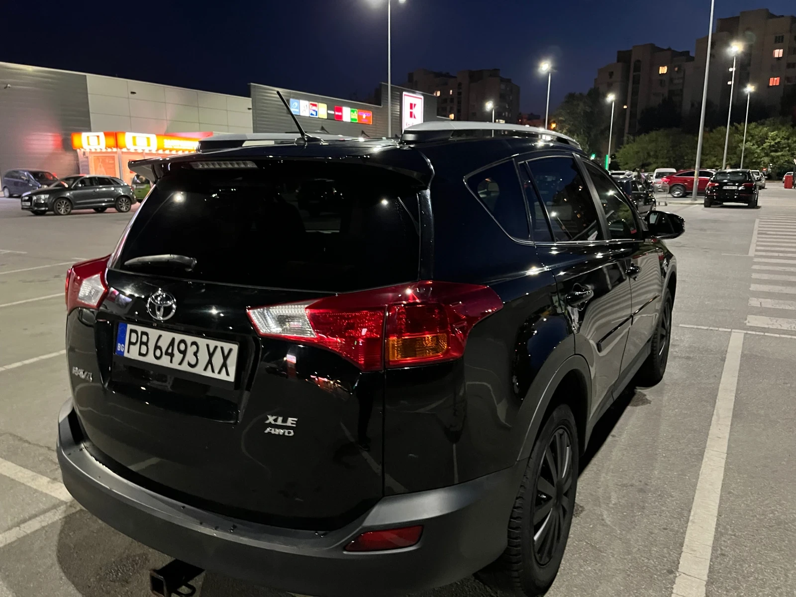 Toyota Rav4 XLE/AWD/2, 5/автомат/4х4 - изображение 10