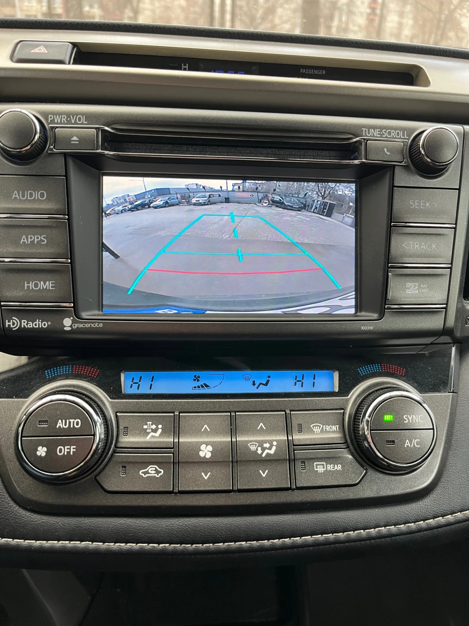 Toyota Rav4 XLE/AWD/2, 5/автомат/4х4 - изображение 4
