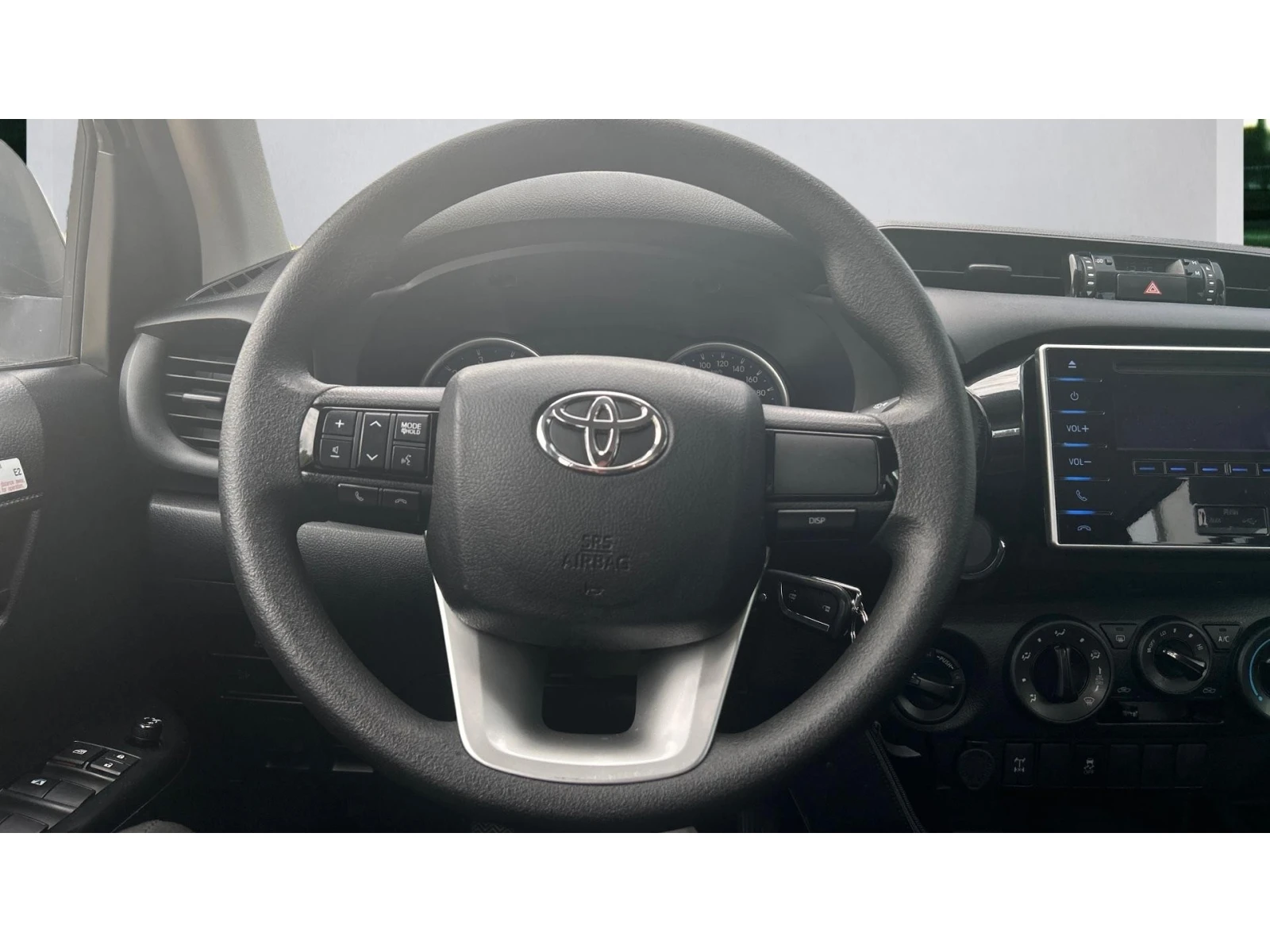 Toyota Hilux Месечна вноска от 600 лв. - изображение 9