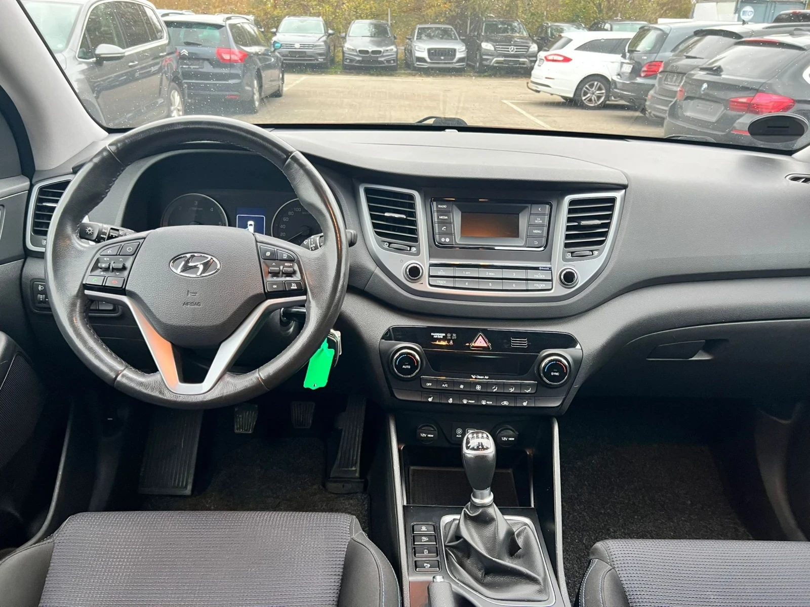 Hyundai Tucson 1.7CRDI EURO6 - изображение 7