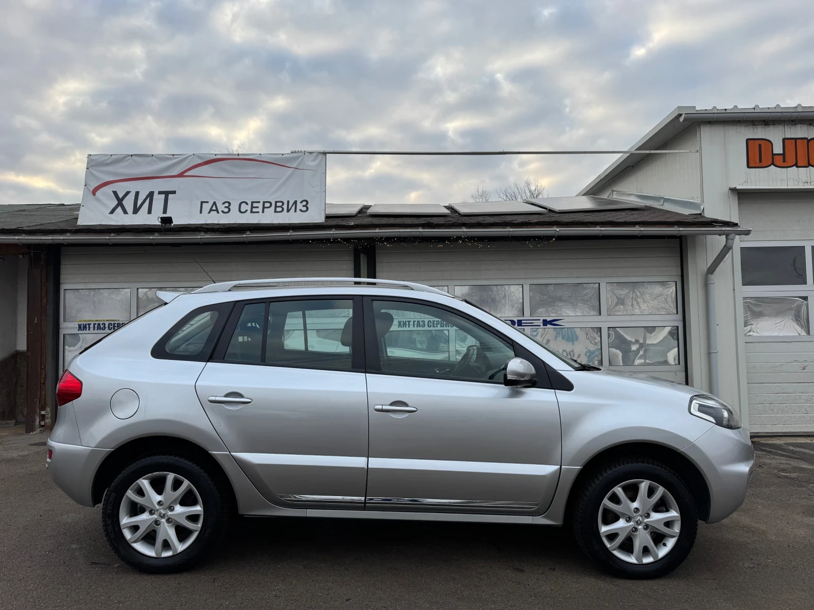 Renault Koleos 2.5 16V SWISS - изображение 8