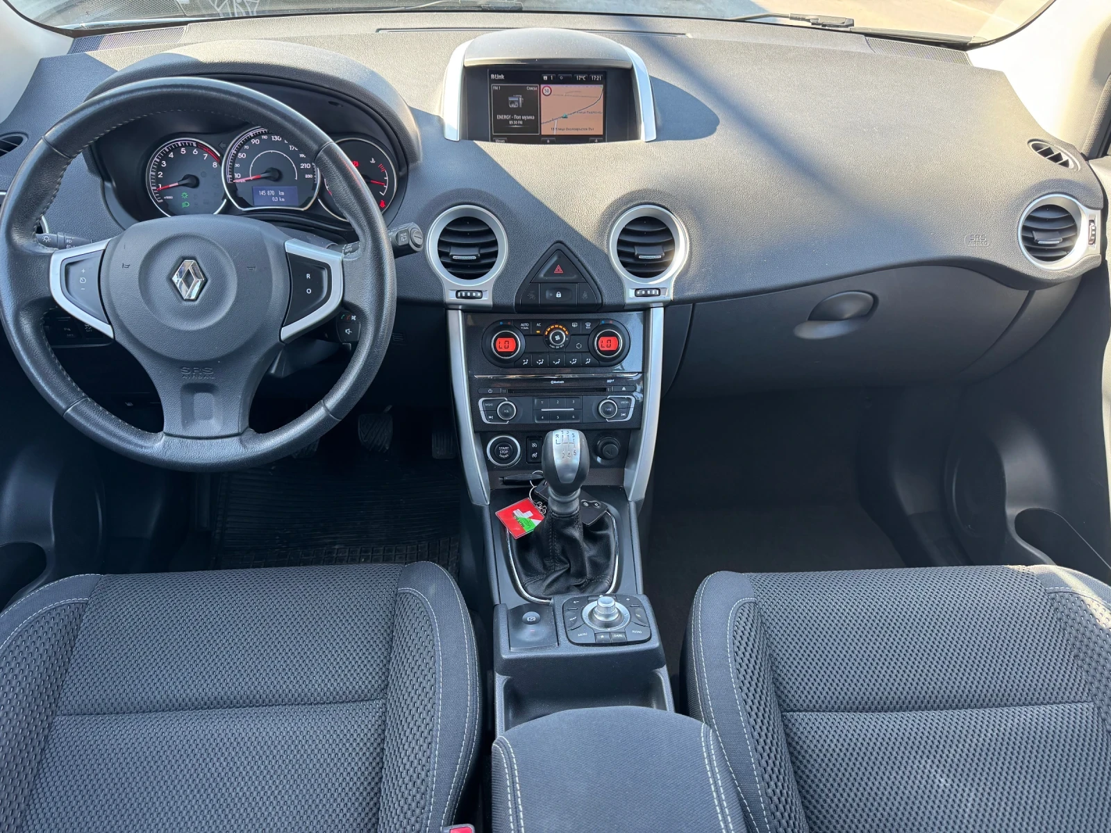 Renault Koleos 2.5 16V SWISS, снимка 11 - Автомобили и джипове - 52877966