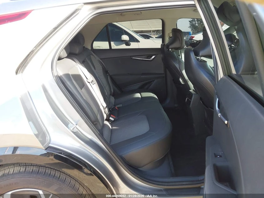 Kia Niro ELECTRIC Front Wheel Drive, снимка 8 - Автомобили и джипове - 53917908