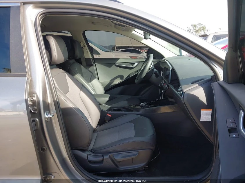 Kia Niro ELECTRIC Front Wheel Drive, снимка 5 - Автомобили и джипове - 53917908