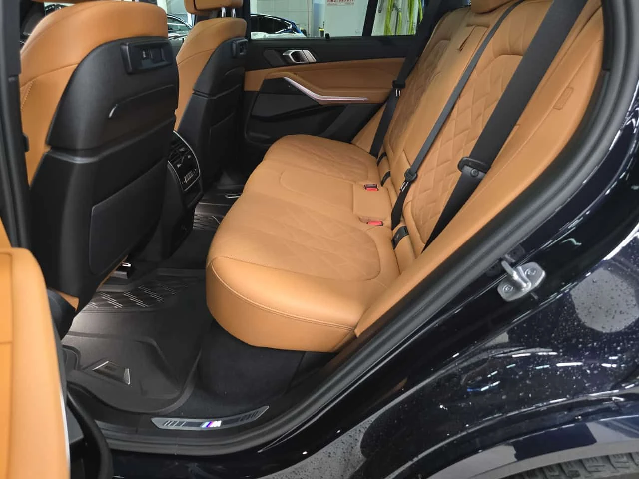 BMW X5 * Сваровски * Дисторник * Масажи * Harman Kardon *, снимка 13 - Автомобили и джипове - 54013474