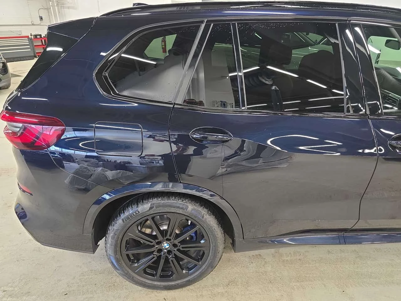 BMW X5 * Сваровски * Дисторник * Масажи * Harman Kardon *, снимка 17 - Автомобили и джипове - 54013474