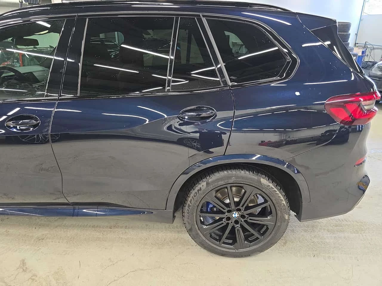 BMW X5 * Сваровски * Дисторник * Масажи * Harman Kardon *, снимка 16 - Автомобили и джипове - 54013474