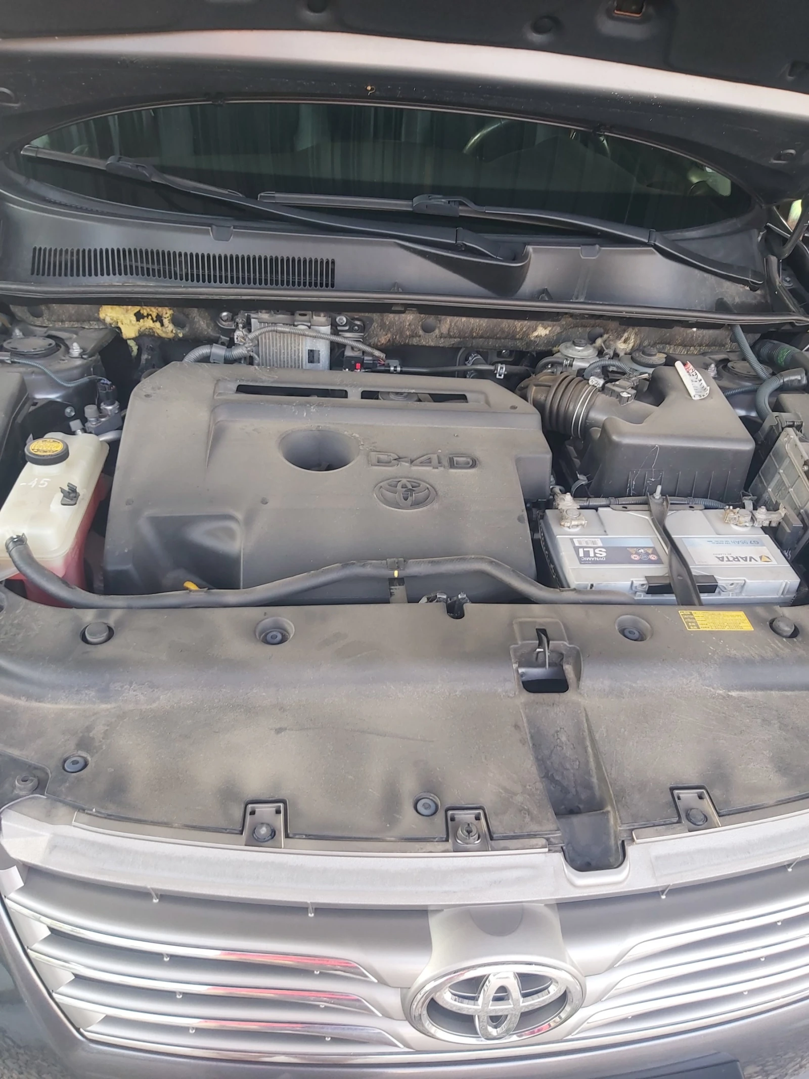 Toyota Rav4 2.2 d-4d 4х4, снимка 16 - Автомобили и джипове - 54839083