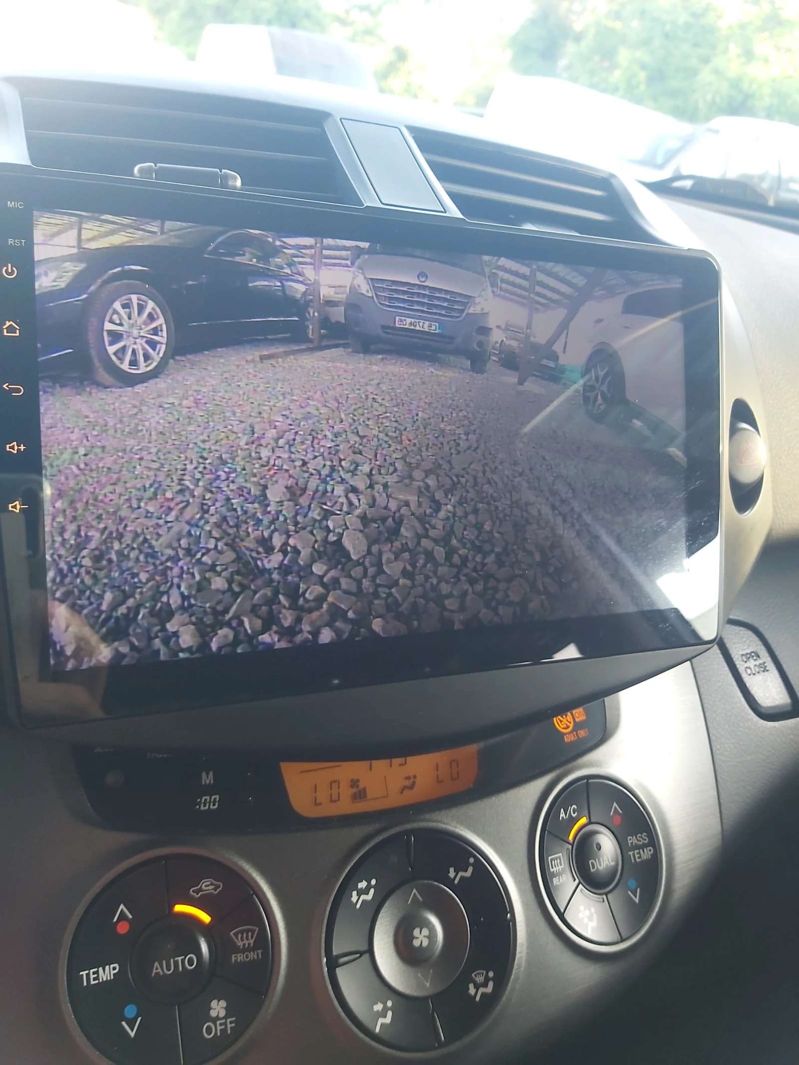 Toyota Rav4 2.2 d-4d 4х4, снимка 15 - Автомобили и джипове - 54839083