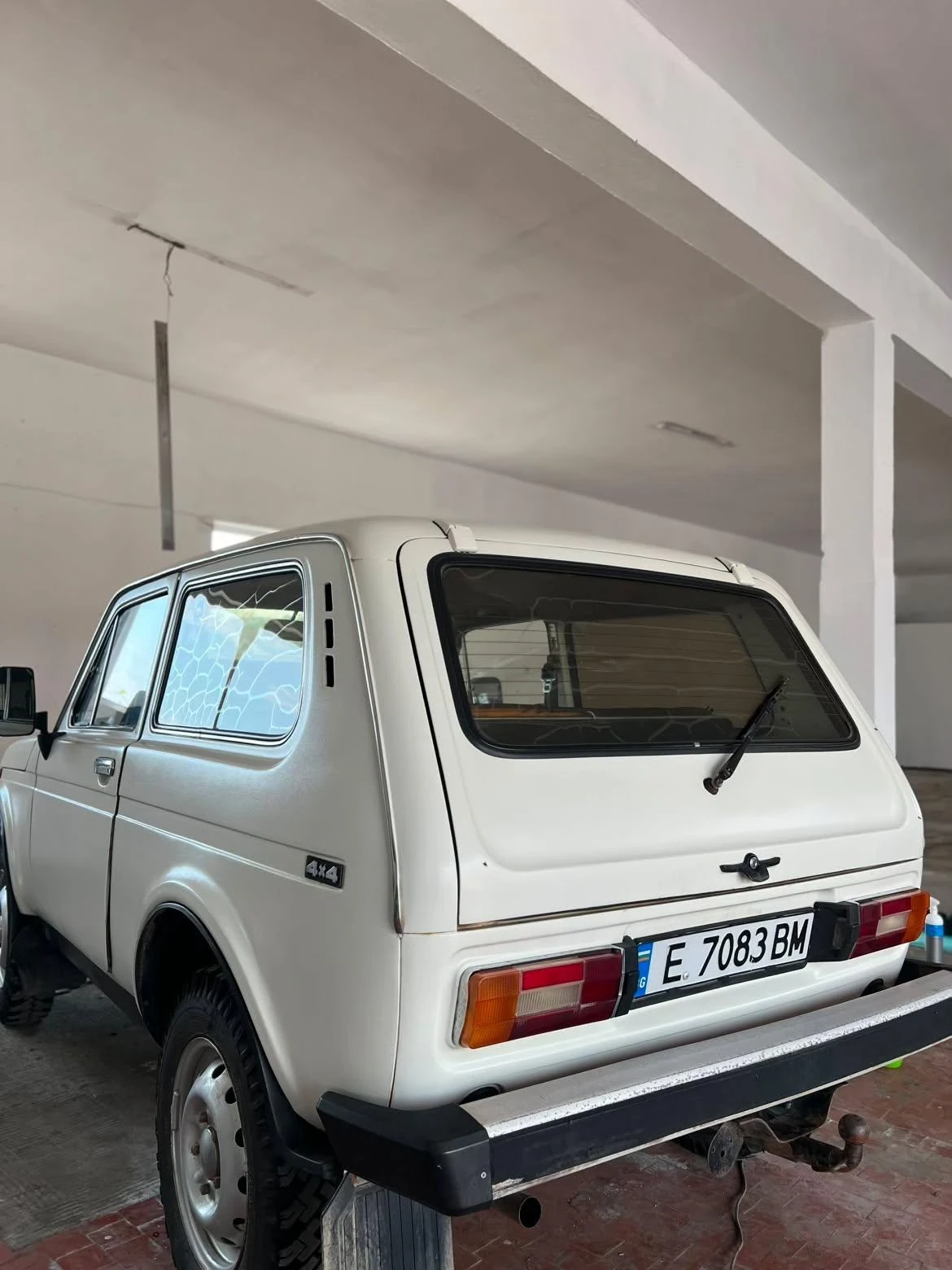Lada Niva 1.6 Карбуратор, снимка 3 - Автомобили и джипове - 55316344
