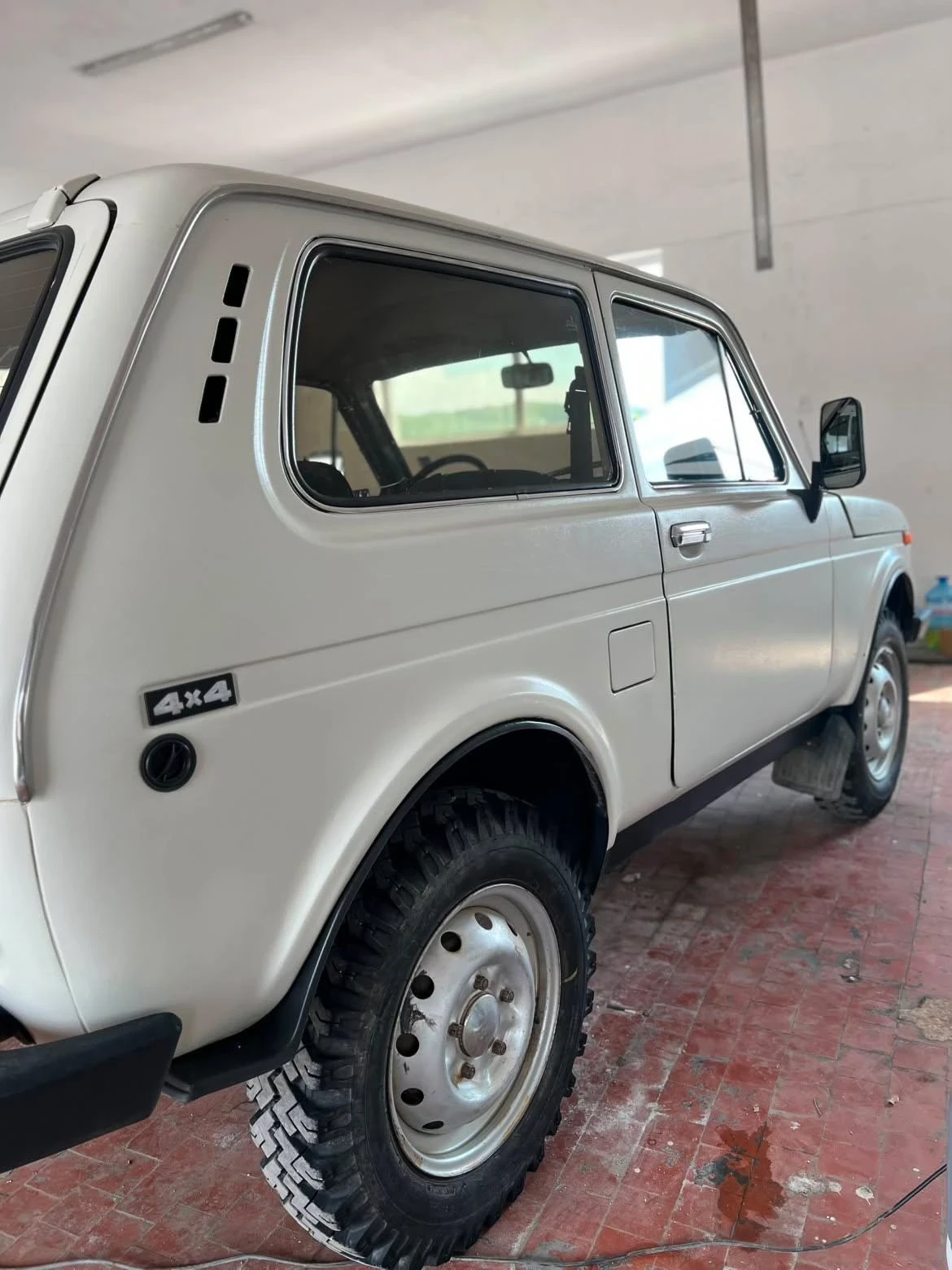 Lada Niva 1.6 Карбуратор, снимка 4 - Автомобили и джипове - 55316344