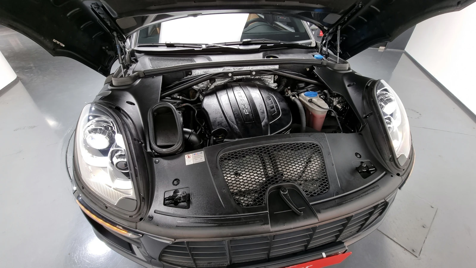 Porsche Macan ЕЛ. БАГАЖНИК* ПОДГРЕВ ВОЛАН* ЛЮК* КРАЙНА ЦЕНА, снимка 6 - Автомобили и джипове - 55608879