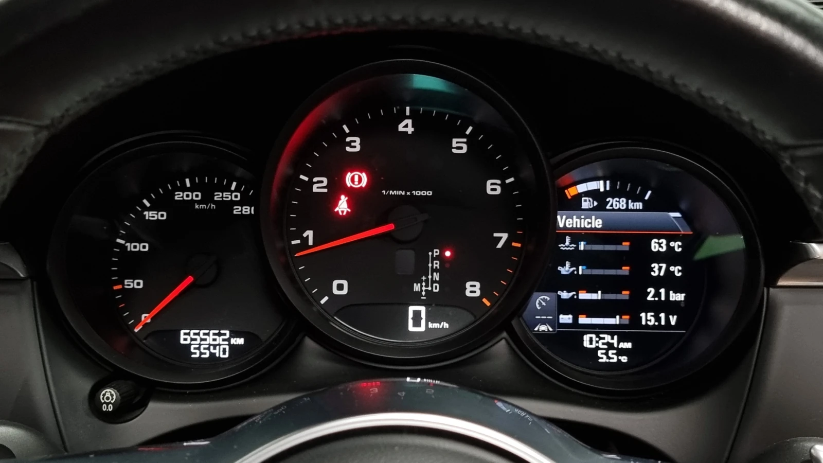Porsche Macan ЕЛ. БАГАЖНИК* ПОДГРЕВ ВОЛАН* ЛЮК* КРАЙНА ЦЕНА, снимка 8 - Автомобили и джипове - 55608879