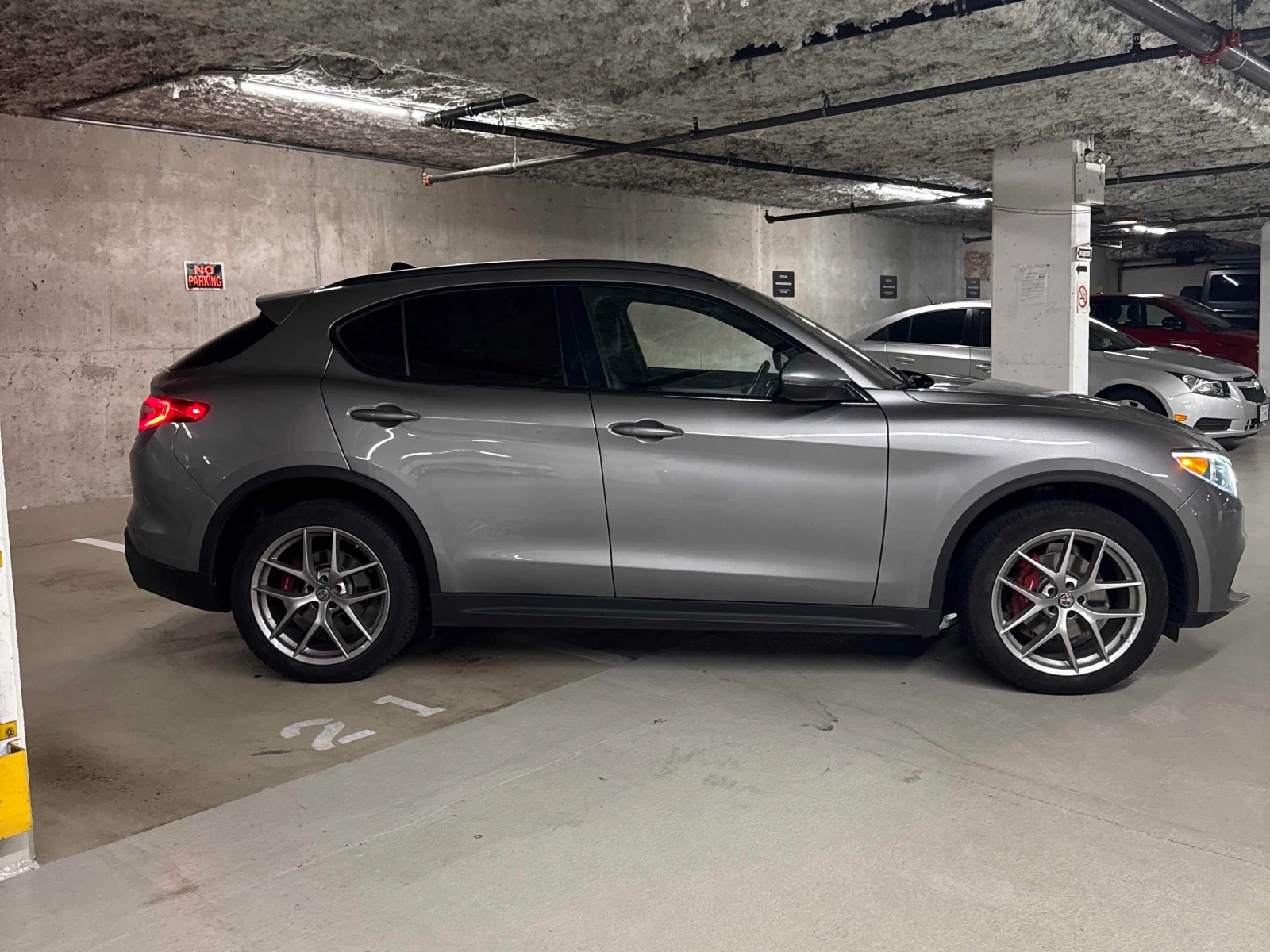 Alfa Romeo Stelvio TI* AWD* Пано* Сервизна история, снимка 3 - Автомобили и джипове - 55739817