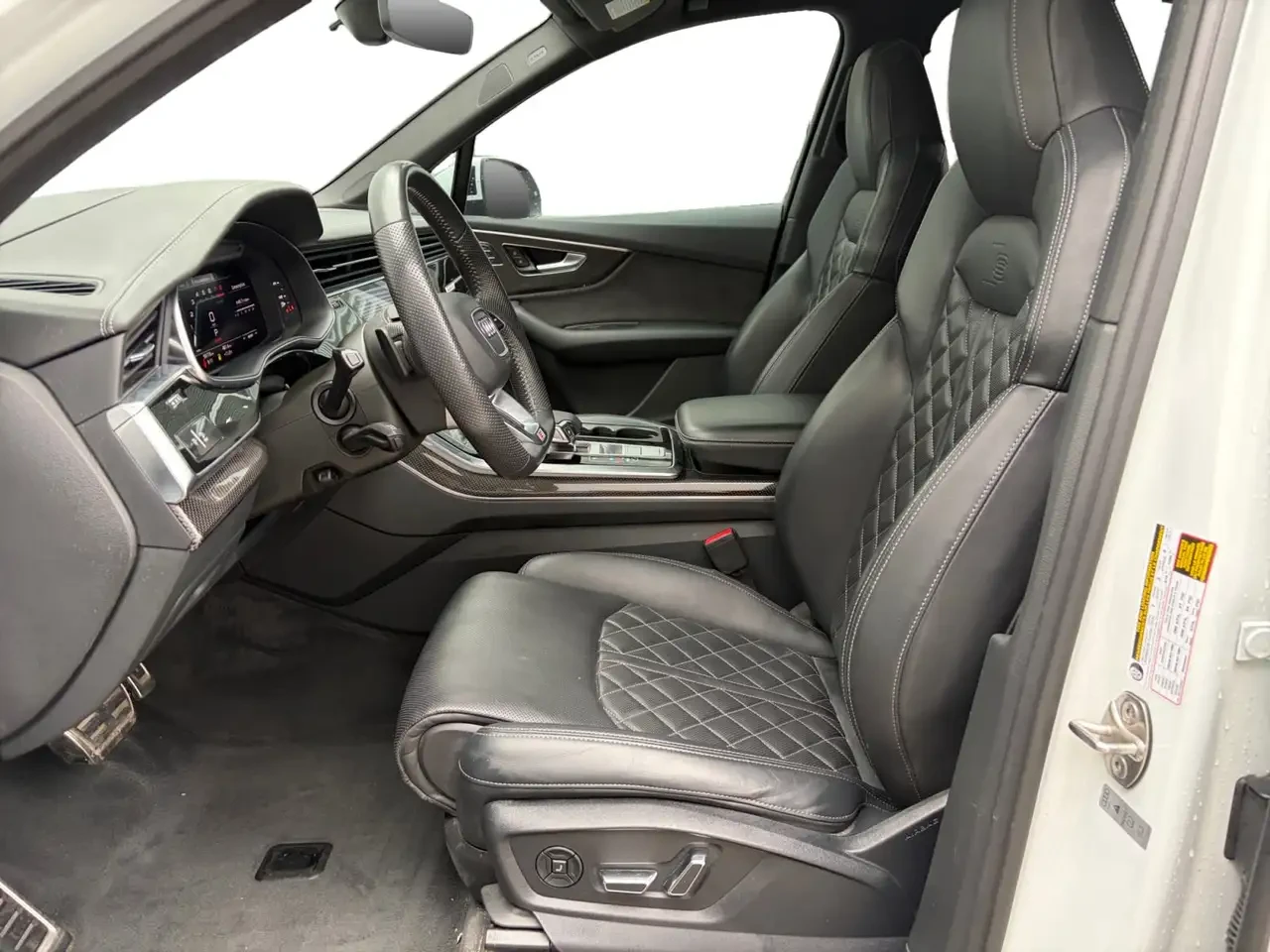 Audi SQ7, снимка 10 - Автомобили и джипове - 56227058