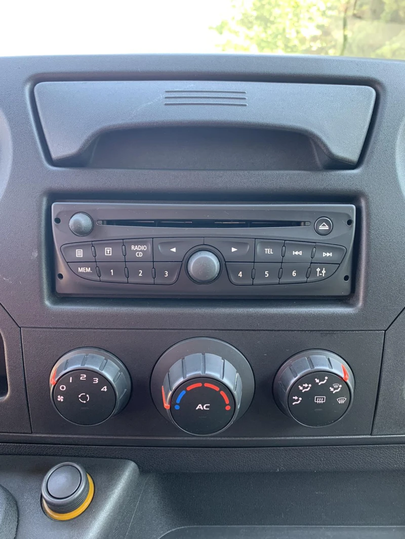 Opel Movano * Обслужен* Двойна гума ! до 3500кг - B категория , снимка 10 - Бусове и автобуси - 50256530