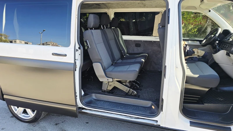 VW Transporter 2.0 TDI T6 LONG, снимка 10 - Бусове и автобуси - 52255482